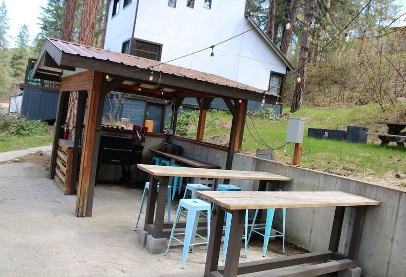 مُتل Loge Leavenworth Riverside