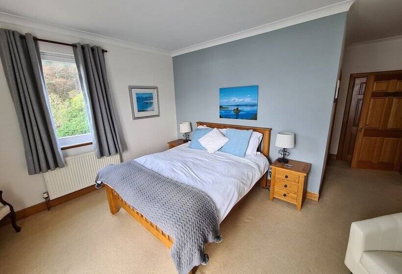 بنسيون Appin Bay View