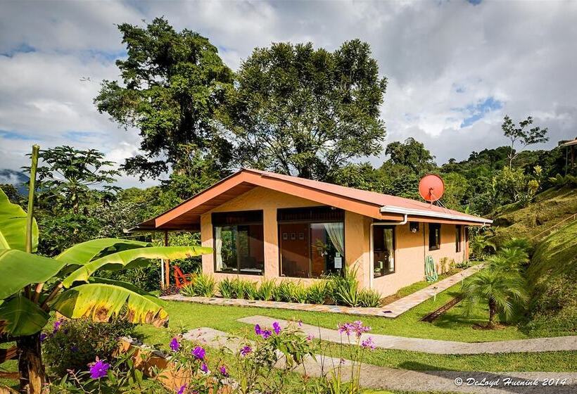 پانسیون Encantada Guest House: Spectacular View & Excellent Reviews