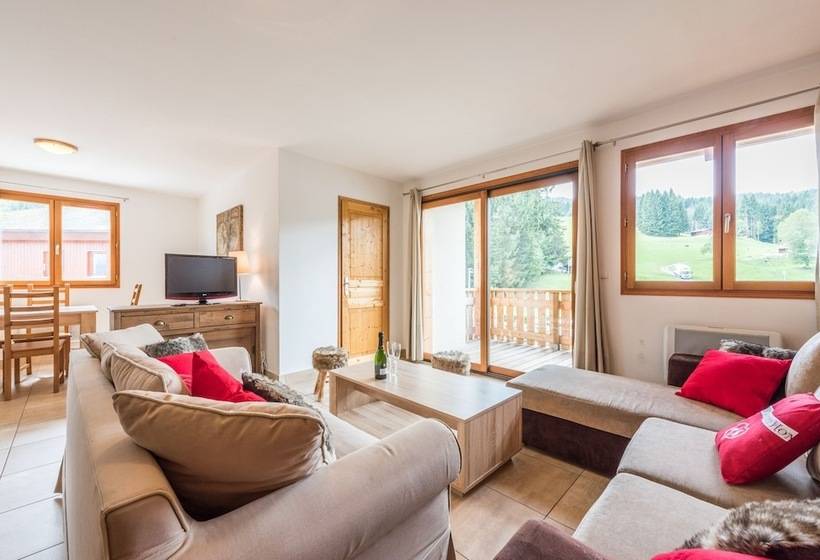 דירת נופש L'eden Skis Aux Pieds