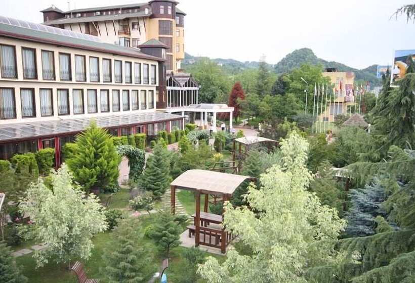 Yalcin Hotel Resort