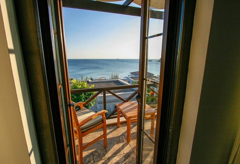 Bertiz Bozcaada Hotel And Restaurant