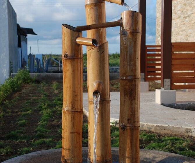 Chez Manany Galapagos Eco Lodge