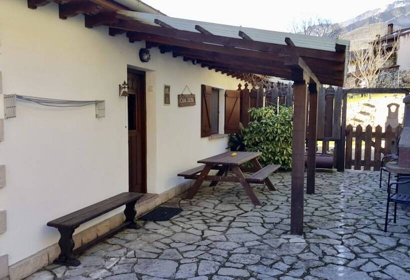 Conjunto De Turismo Rural La Tablá