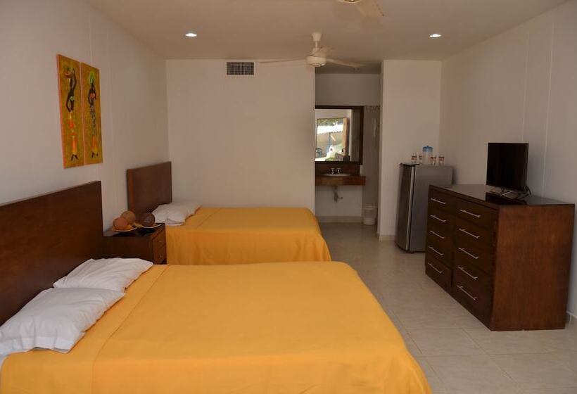 هتل Cabañas Venecia