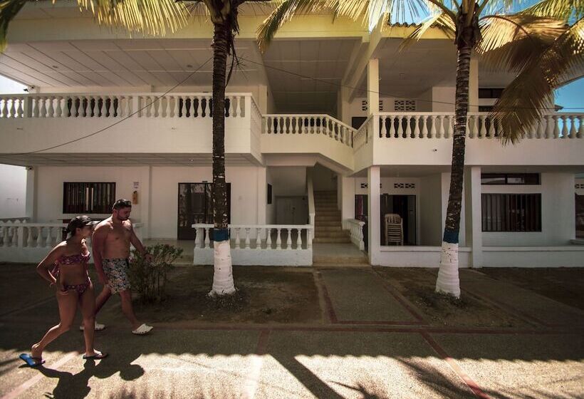 هتل Cabañas Venecia