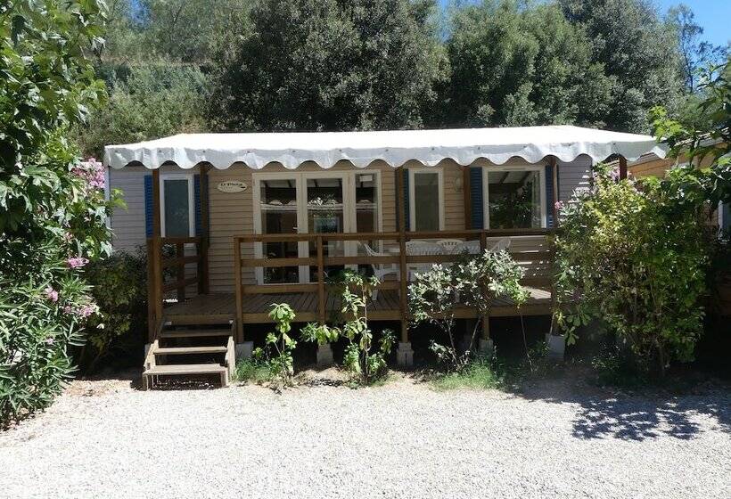 فندق Camping Parc Des Monges
