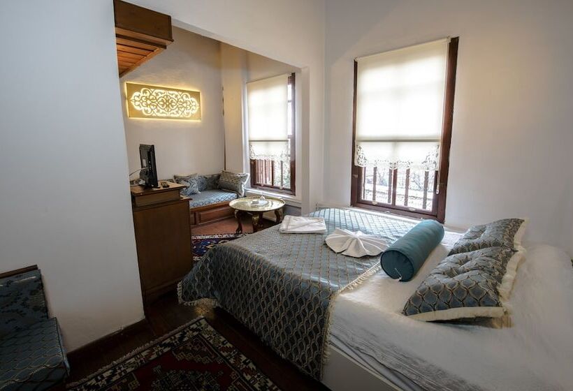 فندق Havuzlu Asmazlar Konagi