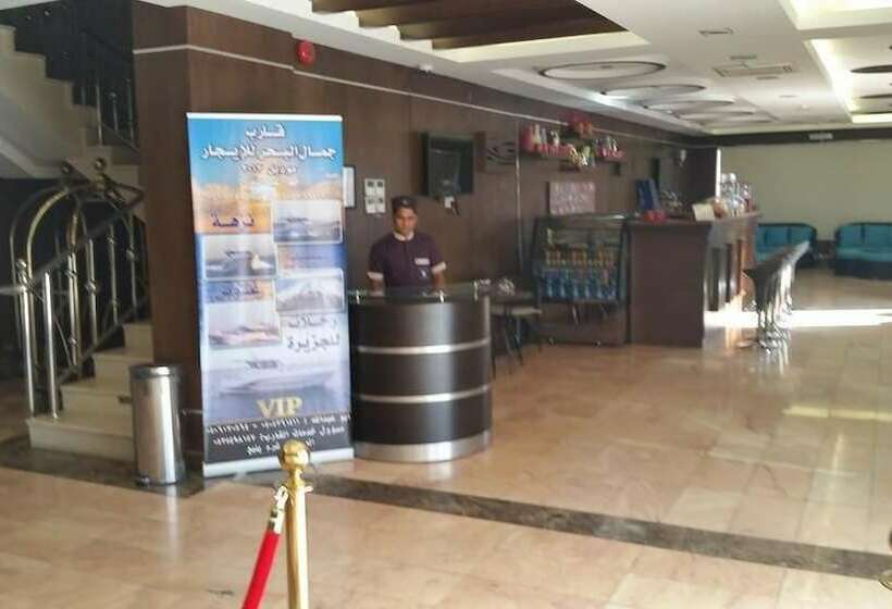 هتل Jolly View Suites