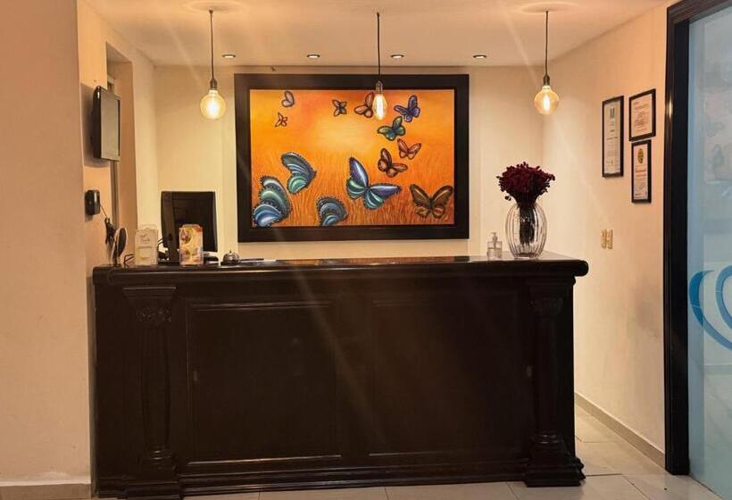 فندق Meson De La Rivera