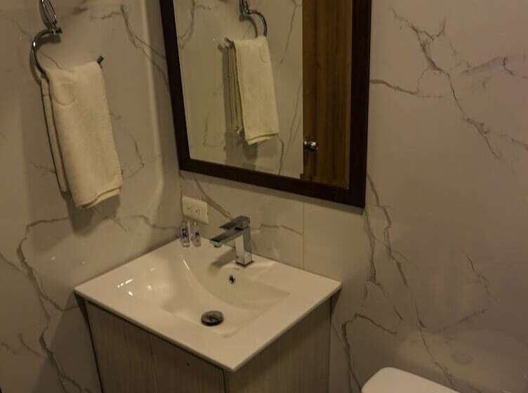 هتل Termales San Vicente