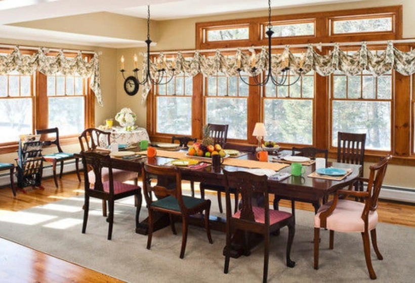 Journey Inn Bed & Breakfast