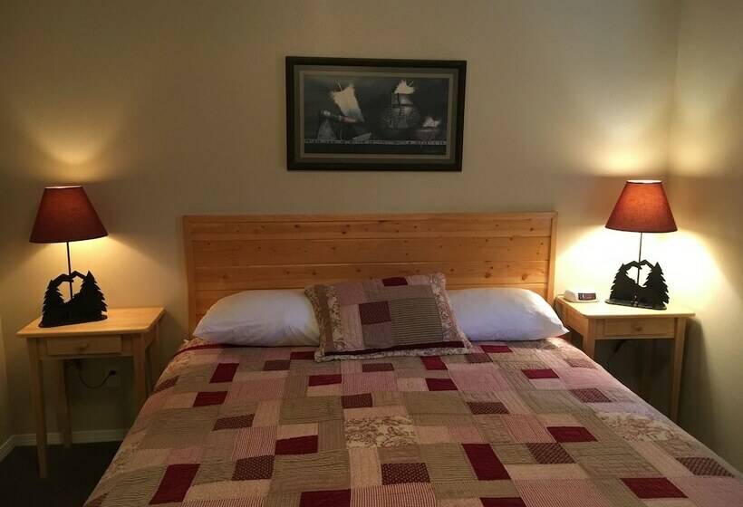 모텔 Mountain Landing Suites & Rv Park