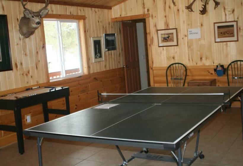 모텔 Mountain Landing Suites & Rv Park