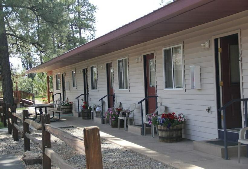 모텔 Mountain Landing Suites & Rv Park