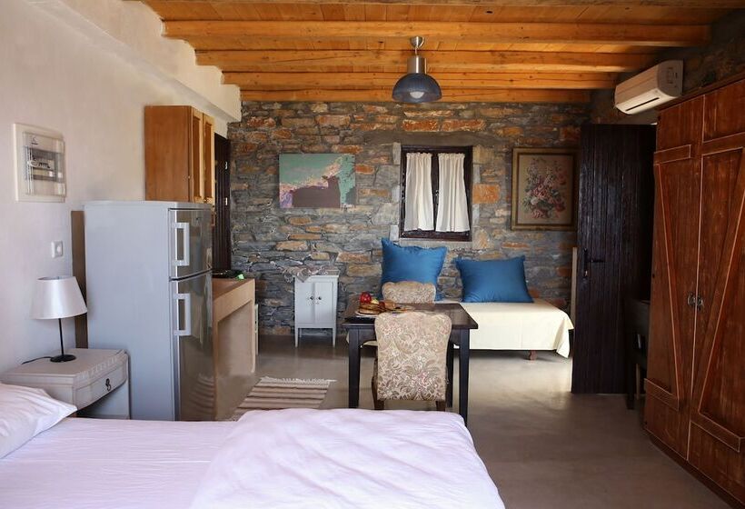 Pyrgos Ikaria Traditional Village