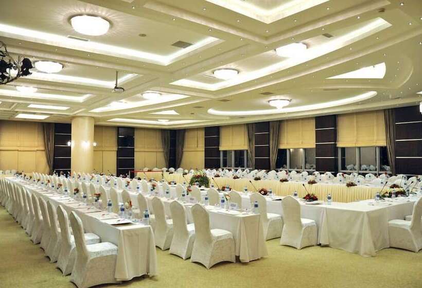Ve Hotels Golbasi