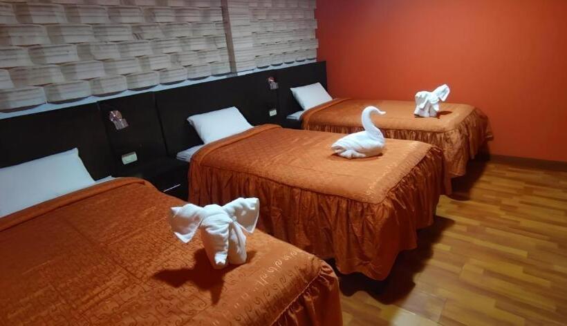 هاستل De Sal Reina Del Salar