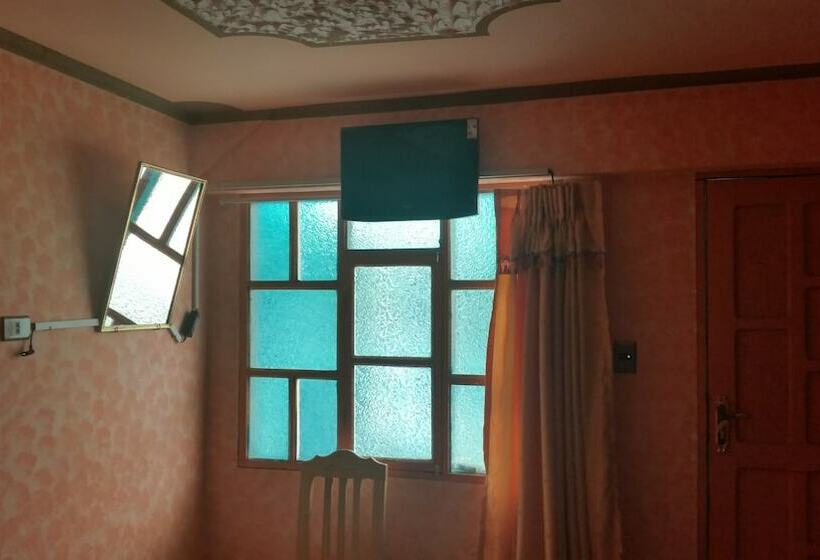 هاستل De Sal Reina Del Salar