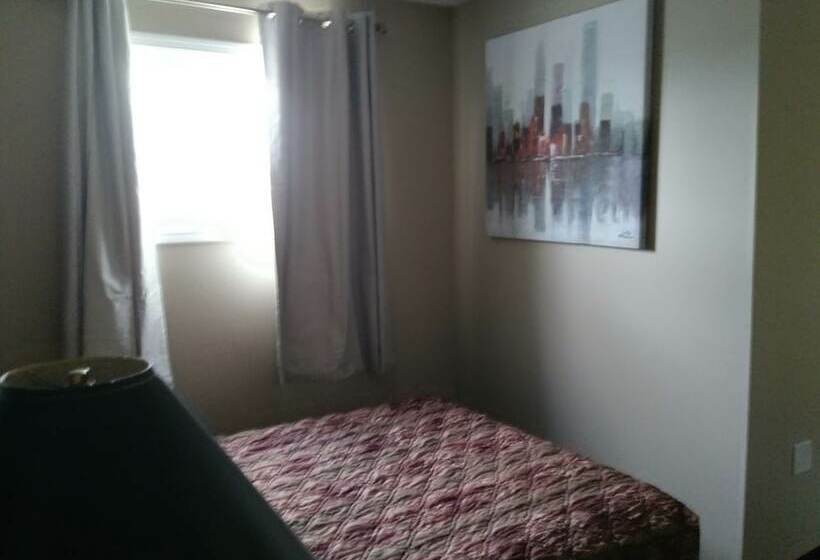 Aries Motel