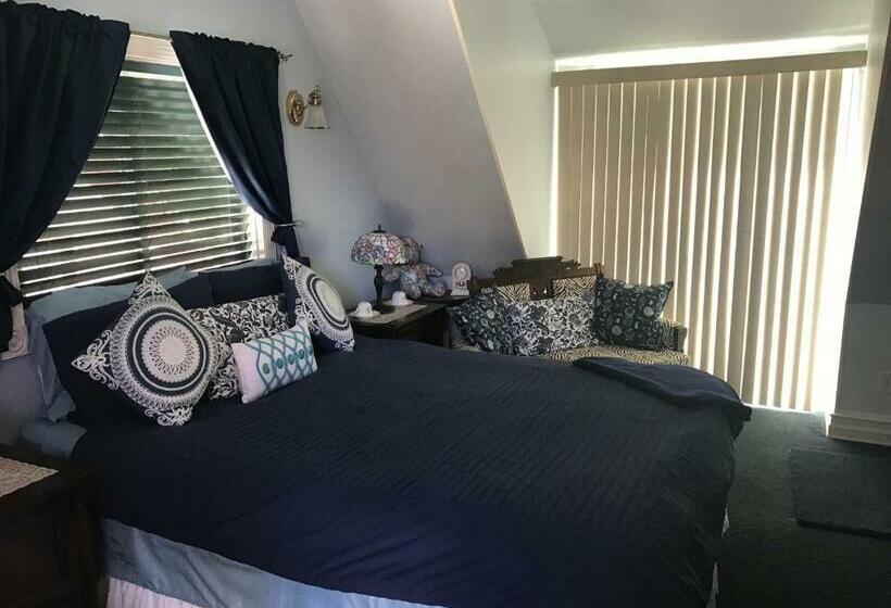 צימר Arrowhead Lake Inn