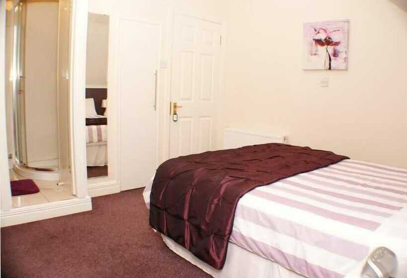 Eske Villa Bed & Breakfast