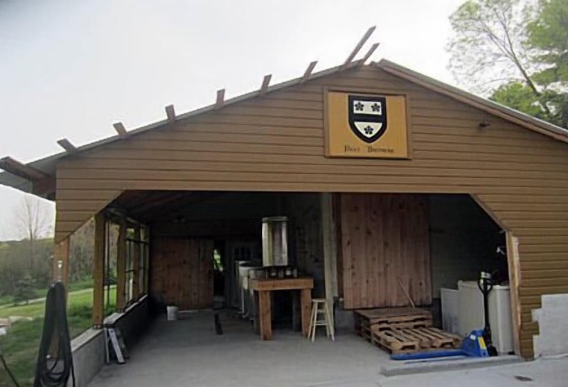 مبيت وإفطار Inn At Neshobe River