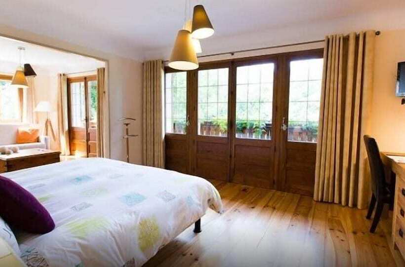 ベッドアンドブレックファースト La Pommeraie   Maison D Hôtes