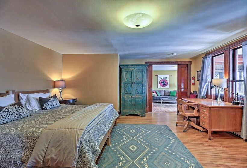 مبيت وإفطار Mt. Philo Inn