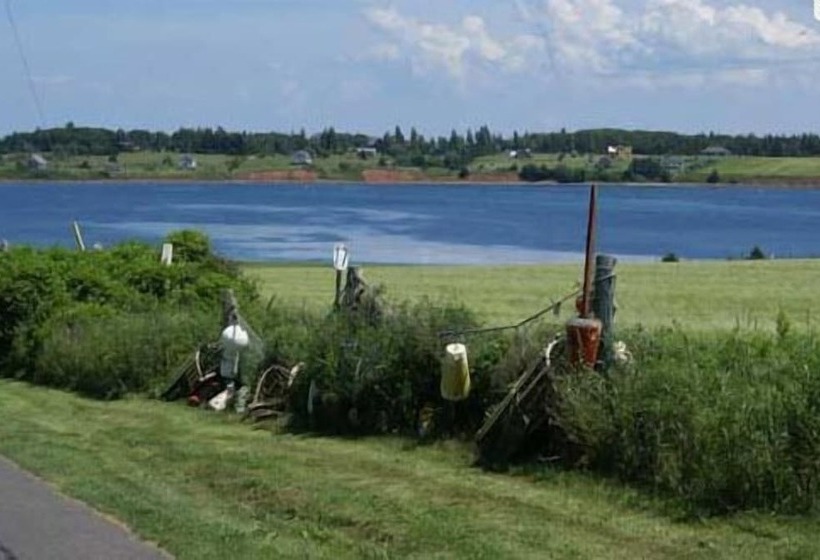 Blue Crest Cottages