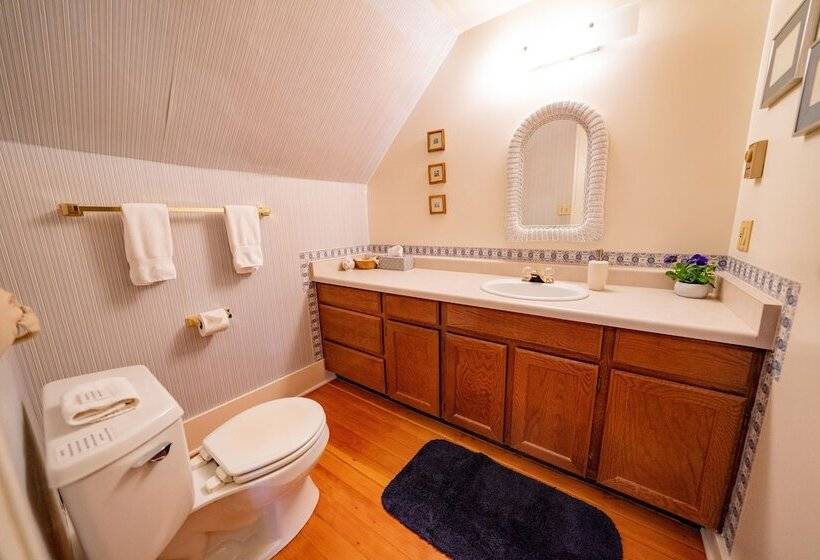 Chambers House B&b