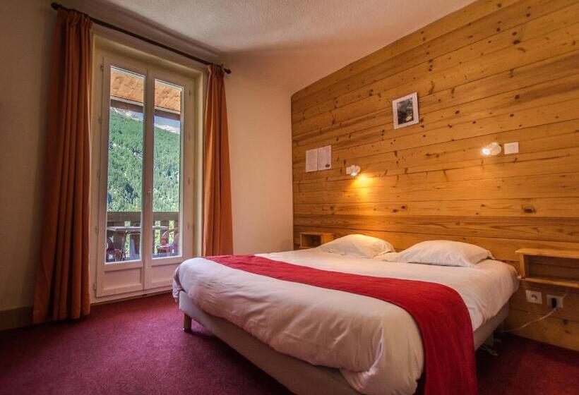 ホテル Hôtel Castillan