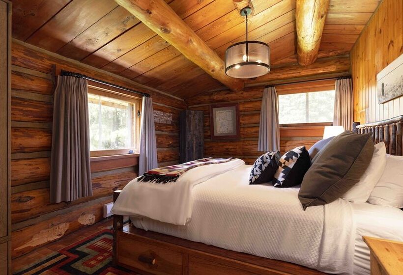 فندق Lone Mountain Ranch