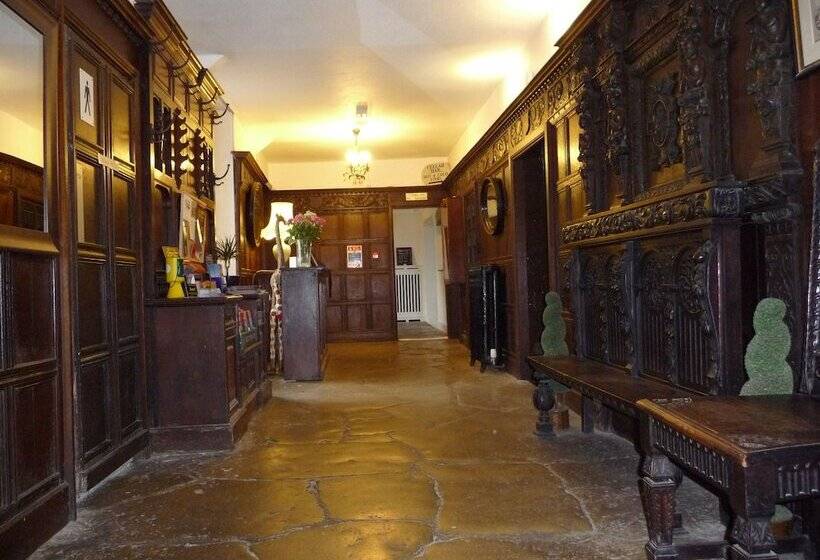 ホテル The Manor House