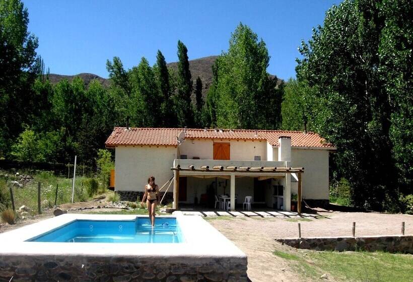 Las Espuelas Casas De Montaña