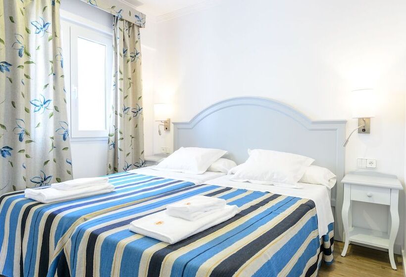 Lili Apartments
