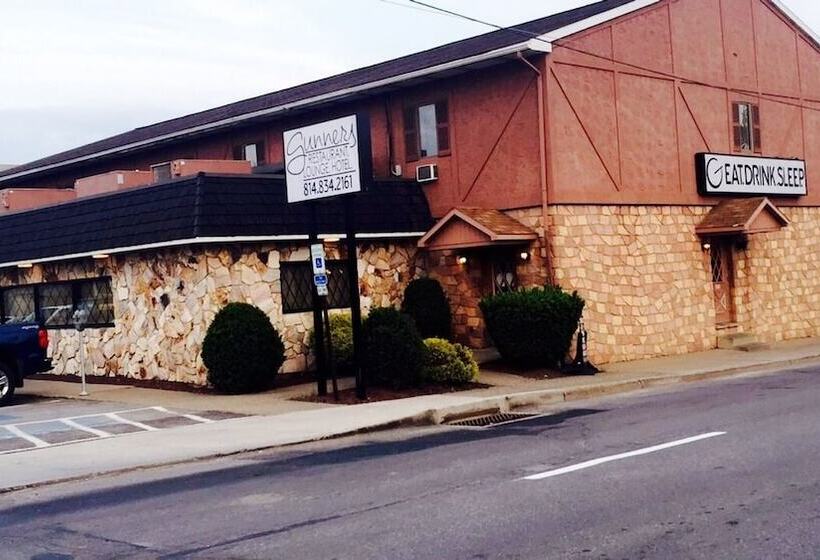 모텔 Gunners Inn
