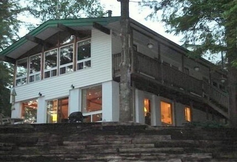 汽车旅馆 Sunny Point Resort Inn