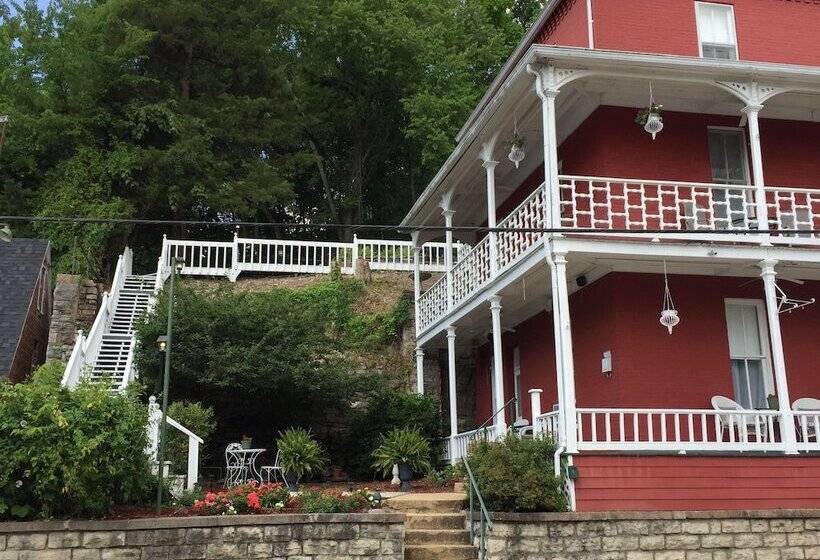 پانسیون Elmwood House