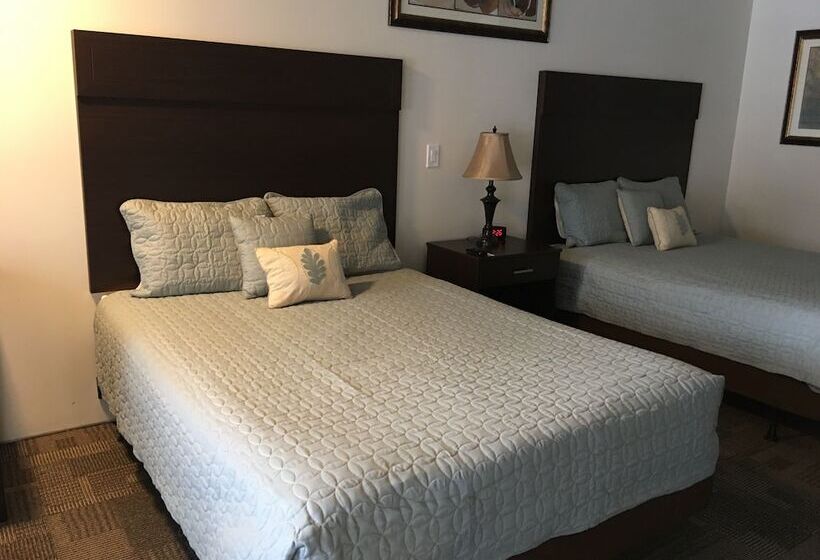 White Pine Motel