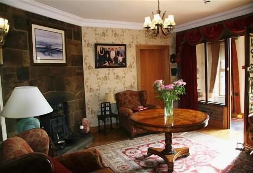 مبيت وإفطار Tirconaill Lodge
