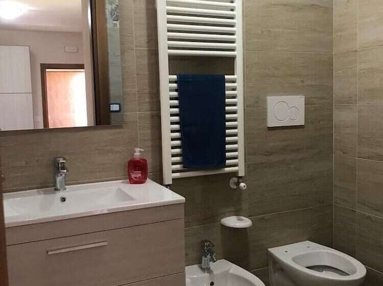 مسافرخانه B&b Sara