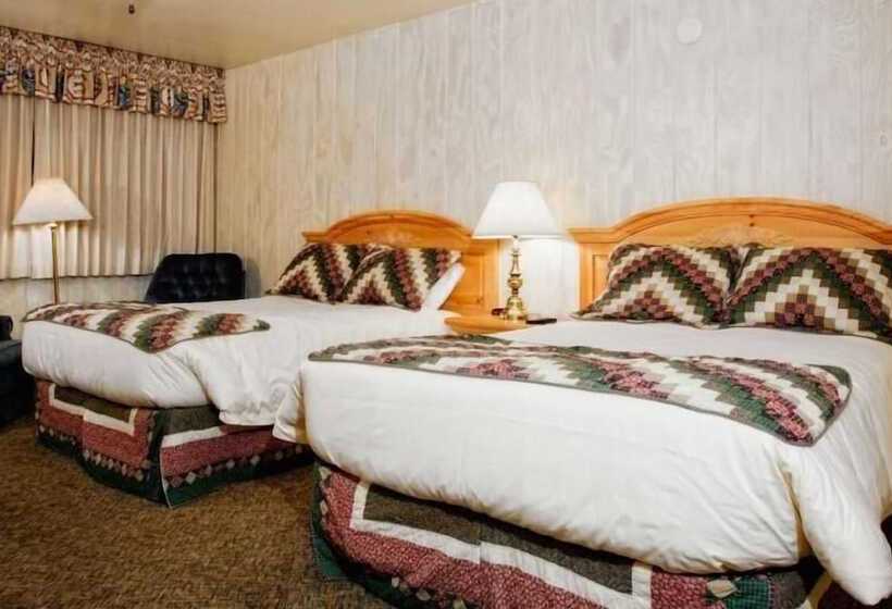 June Lake Motel