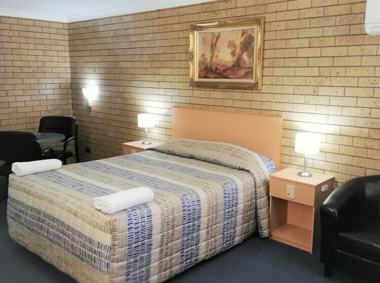 모텔 Macintyre Motor Inn