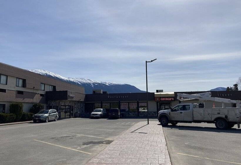 فندق على الطريق Northern Motor Inn