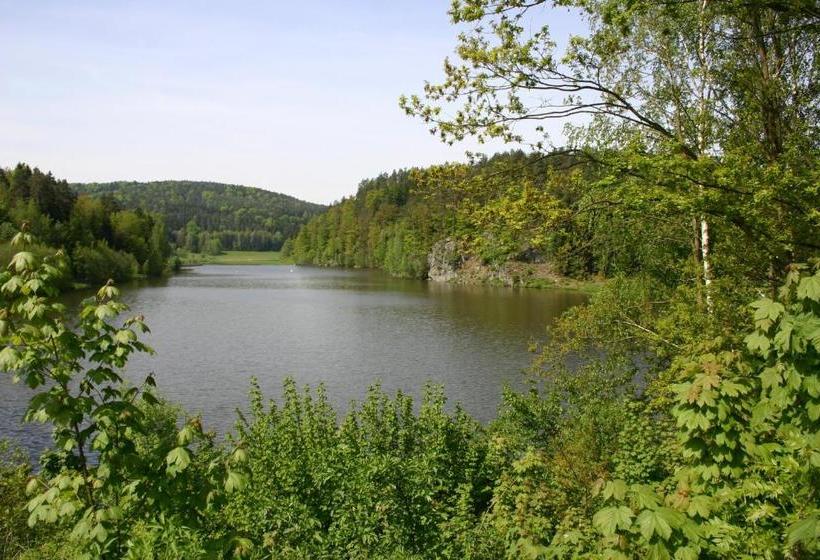 בית מלון כפרי Feriendorf Glasgarten