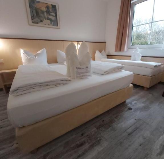 בית מלון כפרי Montana Limburg