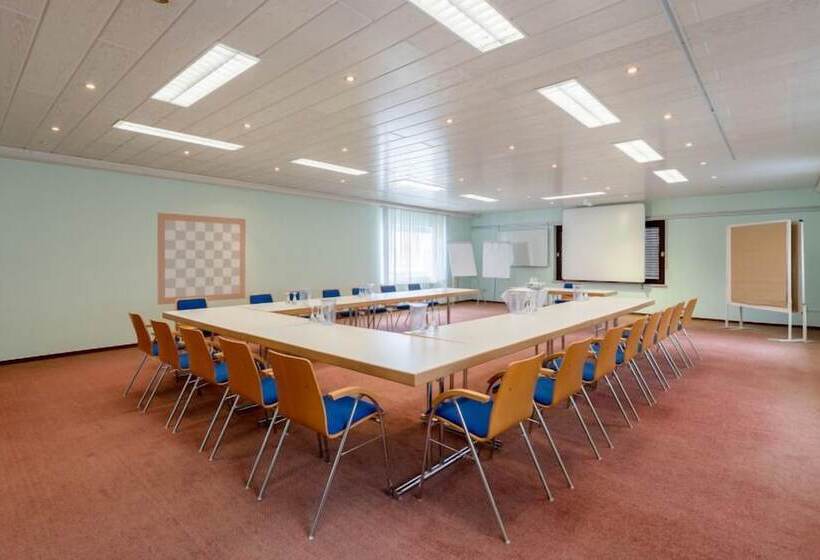 ホテル Restaurant Südpfalz Terrassen