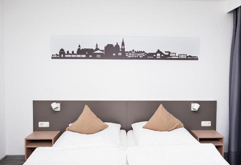 هتل Stadtnah Am Bahnhof