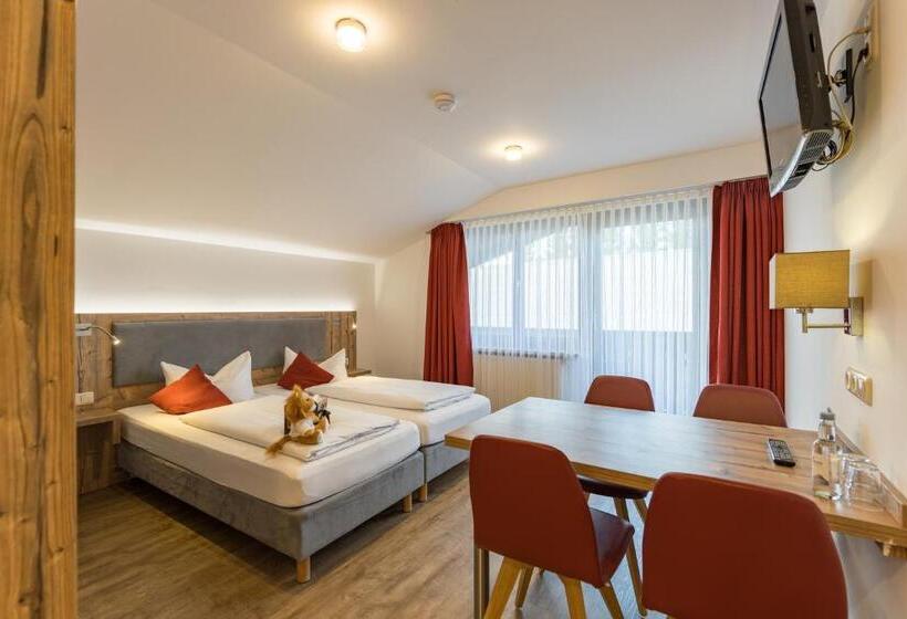 膳宿费 Familienhotel Löwen
